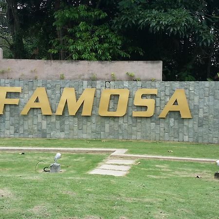 A Famosa Resort Melaka Экстерьер фото